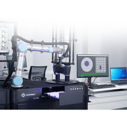 AM-DESK 60120 Station mit Steuersystem und Bedienbildschirm